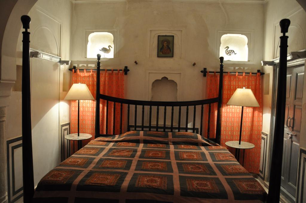 Hotel Chobdar Haveli Мандава Екстер'єр фото